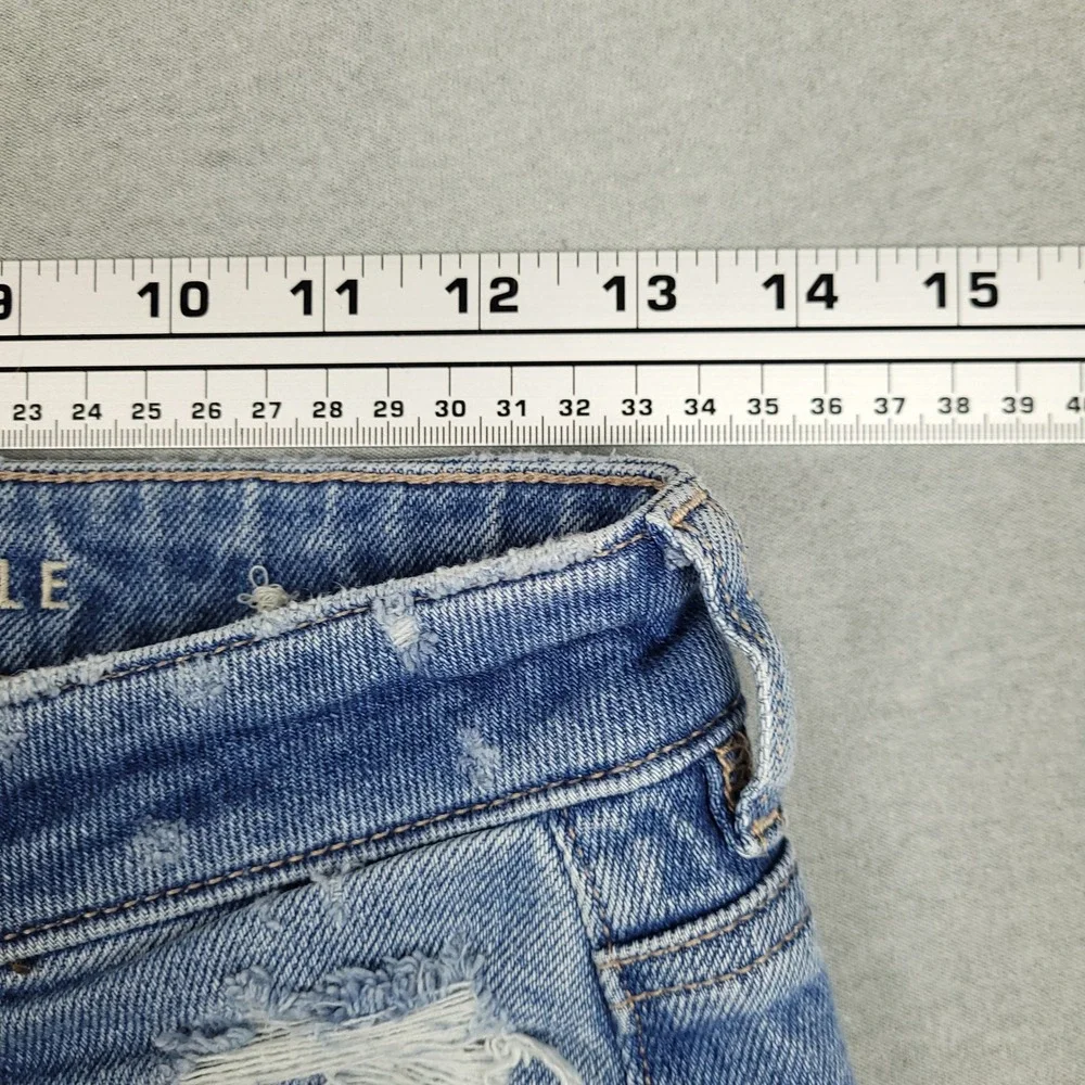 American Eagle Mom Straight Jeans Womens Sz 4 High Rise Distressed Denim Blue